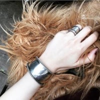 Twist bangle