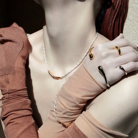 Metal art three finger ring (mix color)