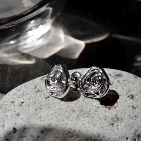 Rose small pierce