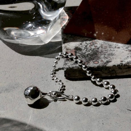 Pome ballchain bracelet