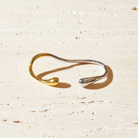 Metal art palm cuff (mix color)