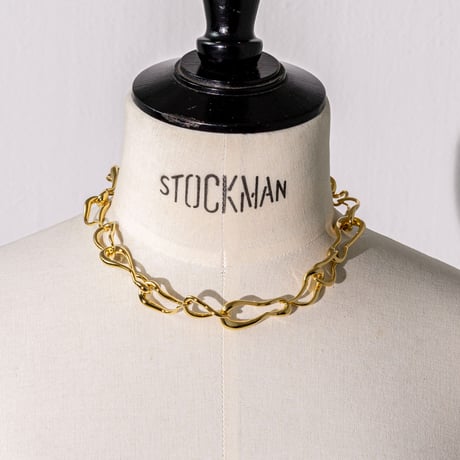 Connect loop necklace