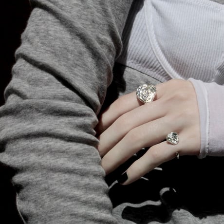 Rose cuff ring