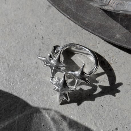 Étoile ring