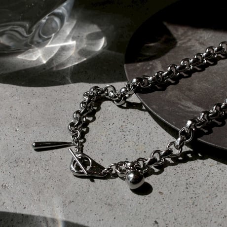 Collar necklace