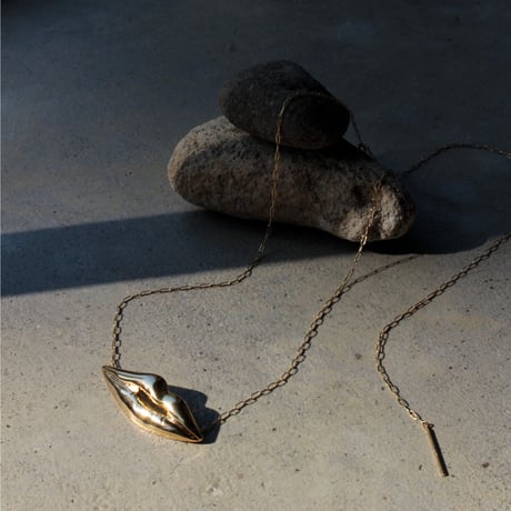 Lip motif necklace【Exclusive item】