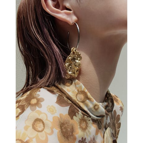 Surface hoop pierce (Medium/1P)