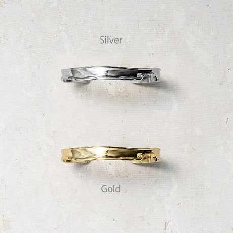 Moon surface slim bangle (one color)