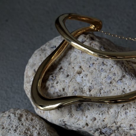 Curve chain bangle (one color)