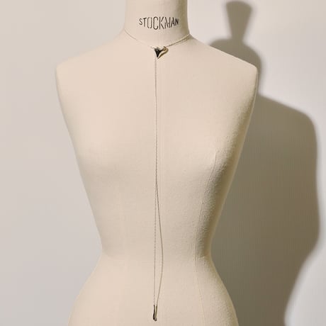 Distort heart necklace
