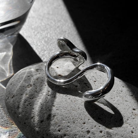 Distort heart w ring
