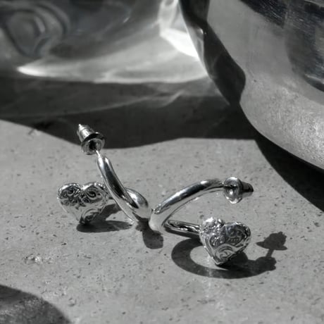 Heart barbell small pierce (one color)