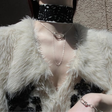 Fibula chain necklace