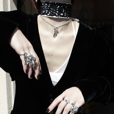 Ribbon large ring