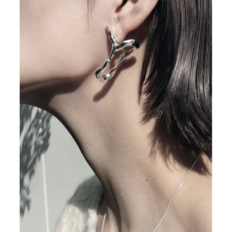 Asymmetry metal pierce (1P) (one color)