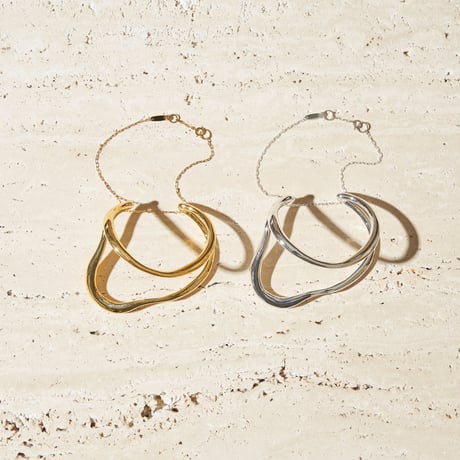 Curve chain bangle (one color)