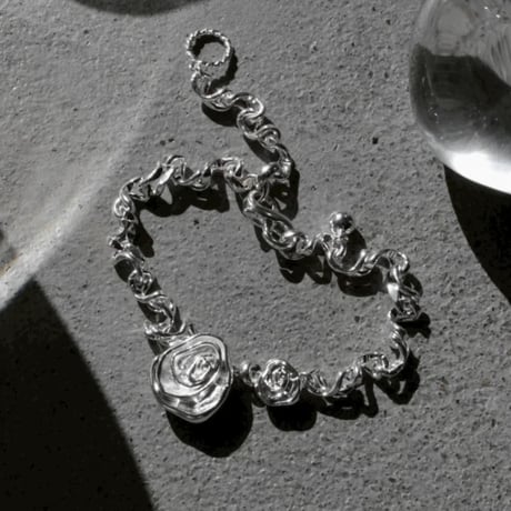 Rose fig bracelet