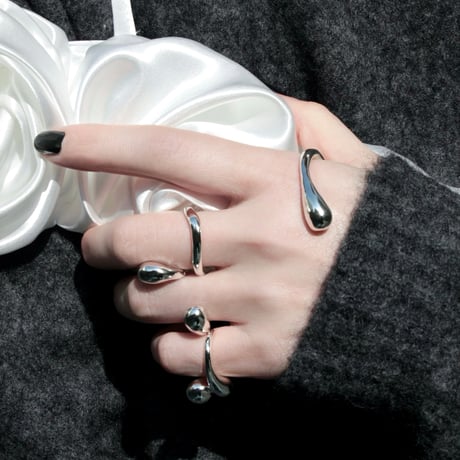 Metal art stand ring (one color)