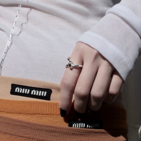 Metal art ring (one color)