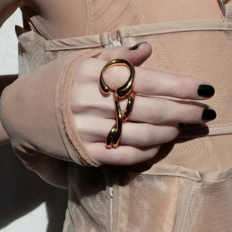 Curve w ring (2P)