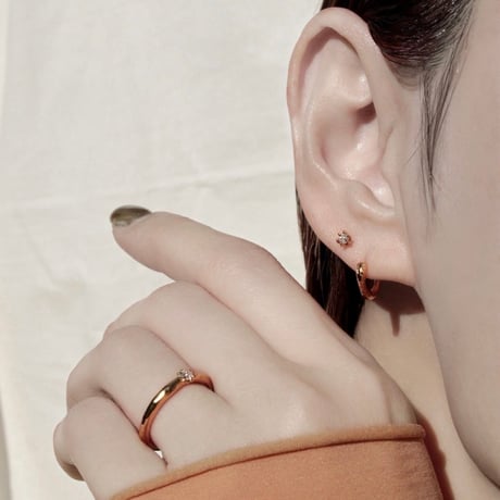 norme diamond pierce (2p) / SV925＋Gold Plated