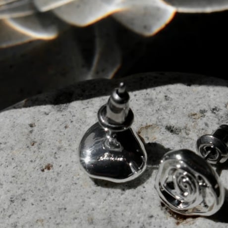 Rose small pierce