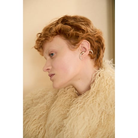 Practical ear cuff (one color)