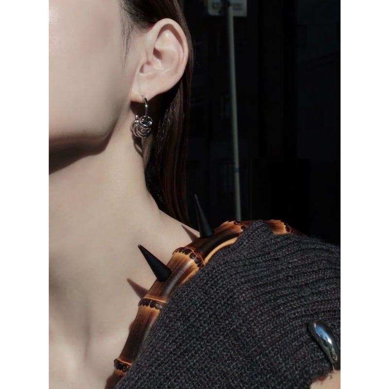 Coil pierce (Small) | Soierie Online Store Coil pierce (Small) | Soierie Online Store