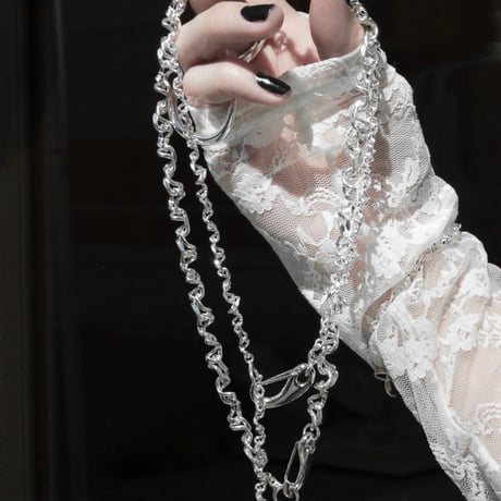 Figue clip slim necklace