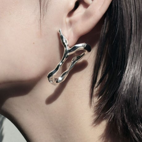 Asymmetry metal pierce (1P) (one color)