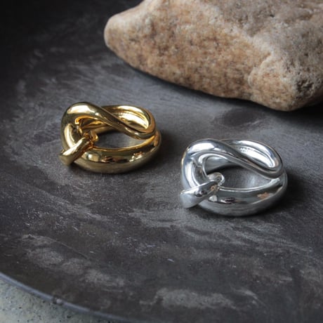 Clarity coil earcuff ring (one color)
