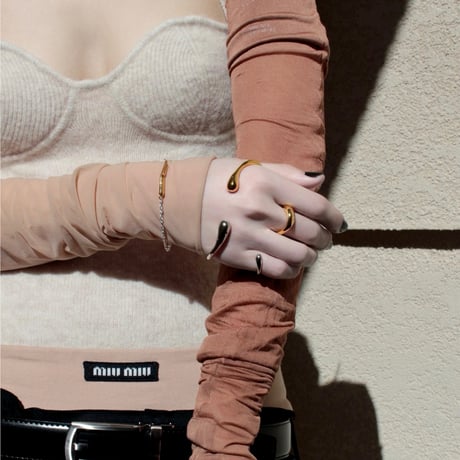 Metal art palm cuff (mix color)