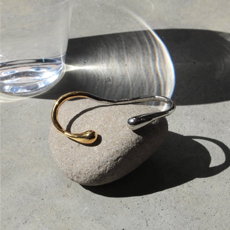 Metal art palm cuff (mix color)