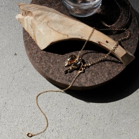 Ribbon necklace