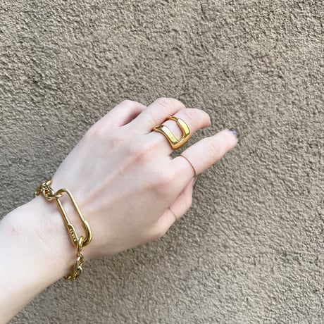 Clicker earcuff ring (one color)