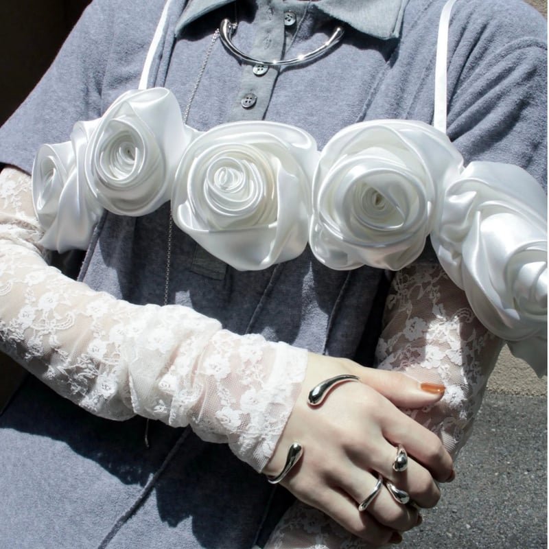 Metal art palm cuff (one color) | Soierie Onlin