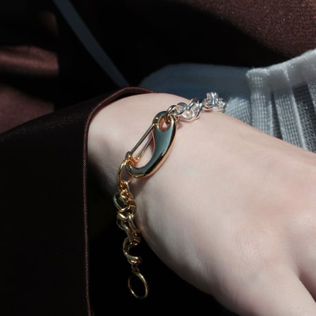 Figue clip bracelet