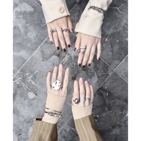 Metal stone ring
