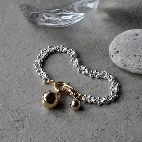 Pome chain bracelet