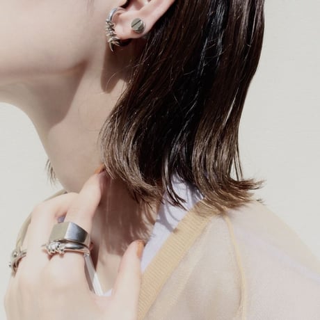 Slit bis magnet pierce (1P)［Unisex line］