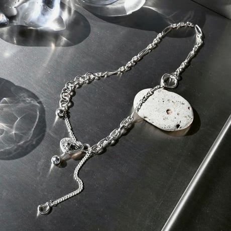 Heart barbell necklace