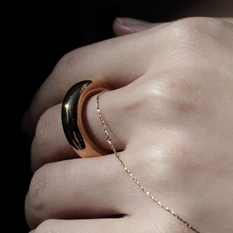 norme shimmer finger bracelet / K18