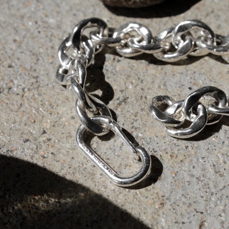 Flitter clip bracelet