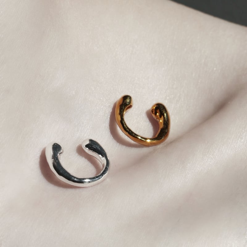 Metal art single cuff (one color) | Soierie Onl