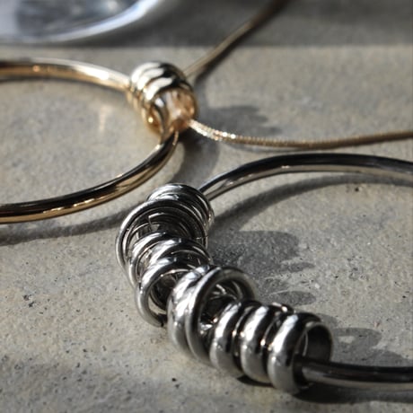 Coil necklace