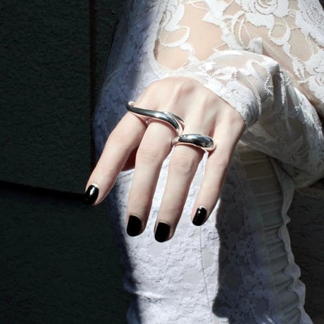 Fibula loop nestle ring (one color)