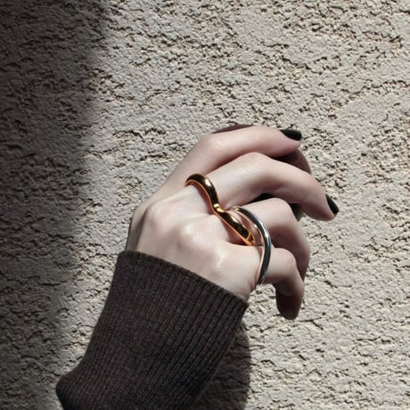 Curve w ring (2P)