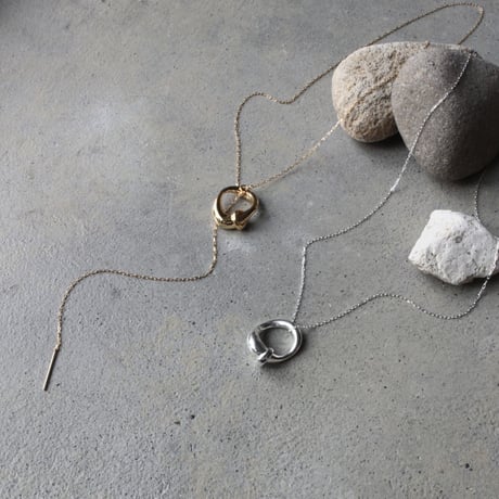 Clarity coil necklace(one color)