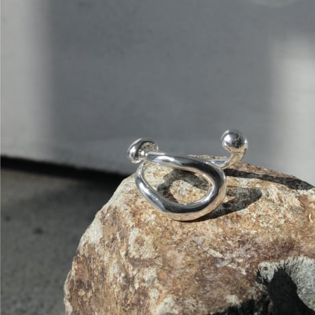 Metal art ring (one color)