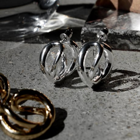 Infinity hoop pierce
